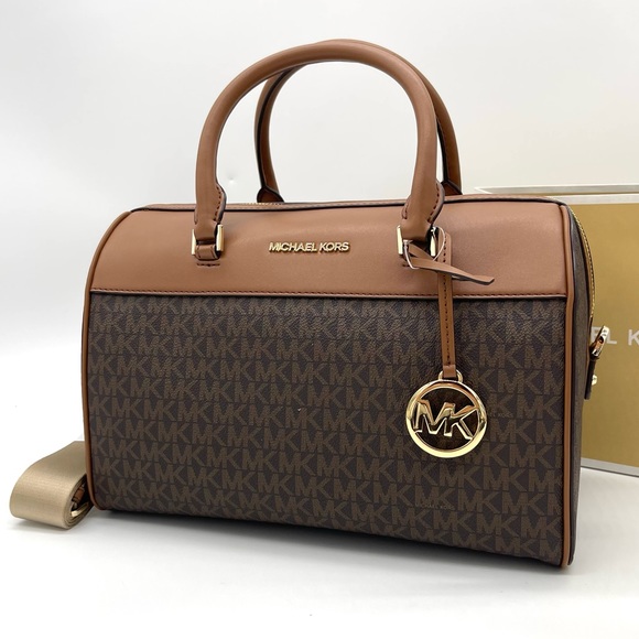 Michael Kors Medium Duffle Satchel Bag - Picture 2 of 9